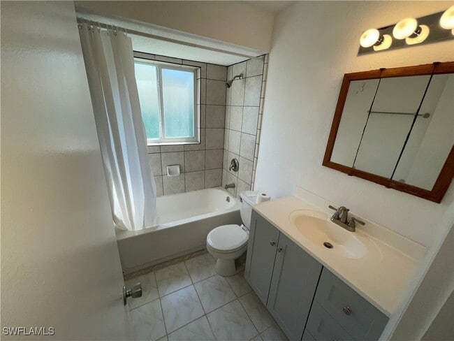 property at 25 Estate Dr