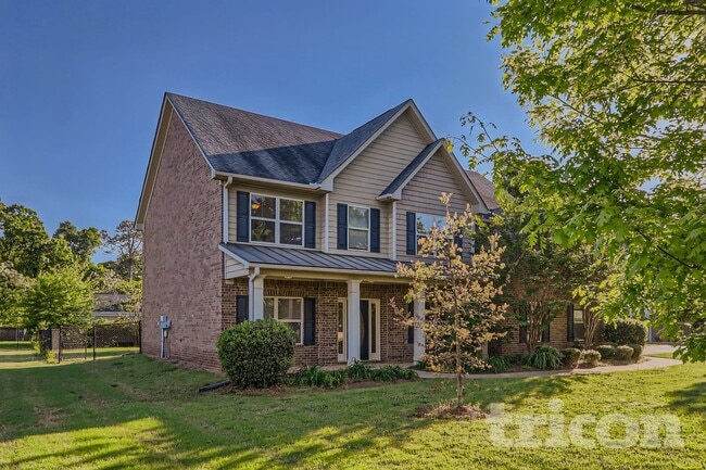 316 Norway Spruce Ct in Locust Grove, GA - Building Photo - Building Photo