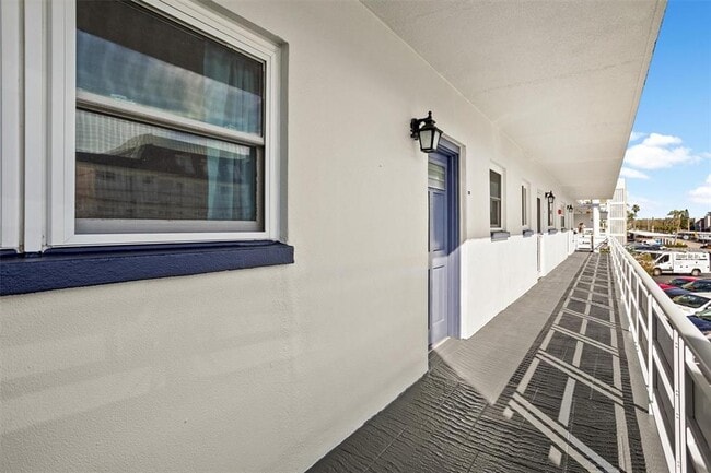 5955 30th Ave S in Gulfport, FL - Building Photo - Building Photo