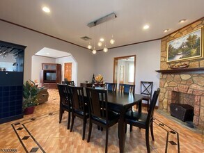 247 Montclair Ave in Newark, NJ - Building Photo - Building Photo