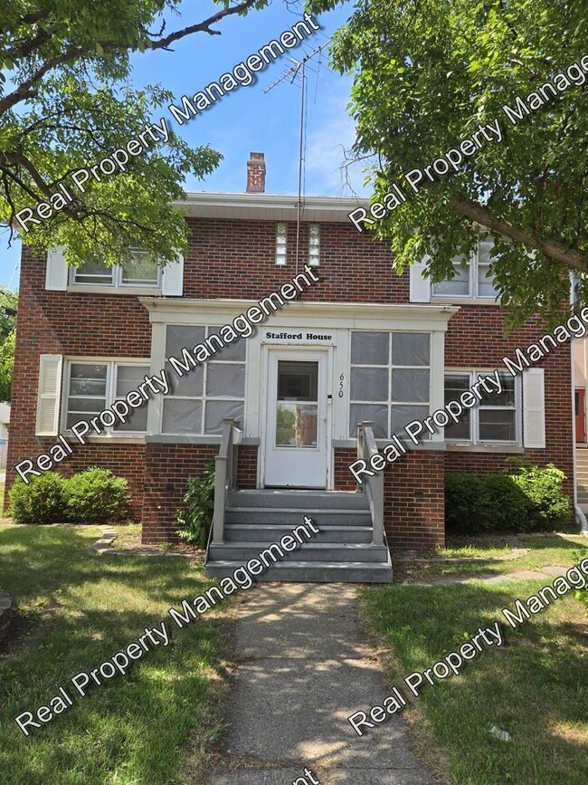 property at 650 E 4th St