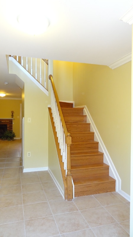 2427 Clover Field Cir in Herndon, VA - Building Photo - Building Photo