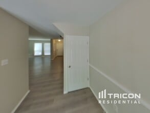 3968 Forest Valley Rd in Parkville, MD - Building Photo - Building Photo