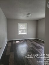 1976 N Eastown Rd in Elida, OH - Building Photo - Building Photo