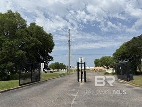 2651 S Juniper St in Foley, AL - Building Photo - Building Photo