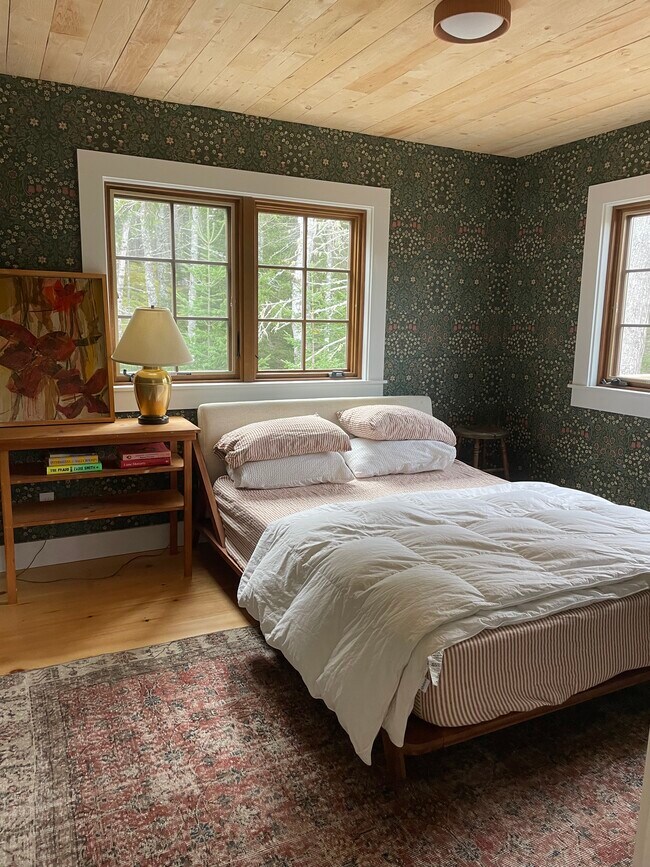 23 Condon Point Rd, Unit Barn in Brooksville, ME - Building Photo - Building Photo