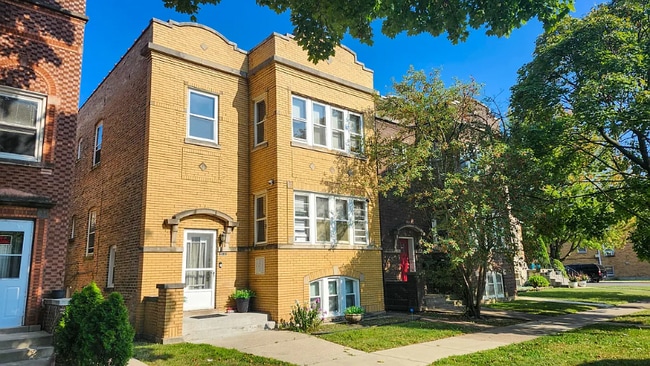 property at 1641 Kenilworth Ave