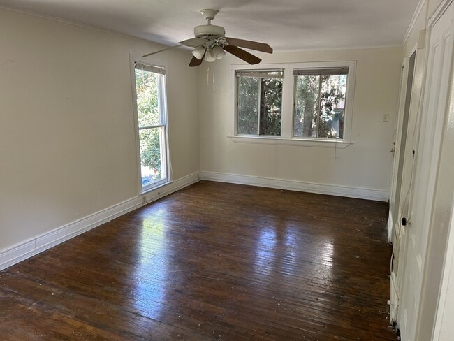 586 Woodland Dr, Unit 586 in Sierra Madre, CA - Building Photo - Building Photo