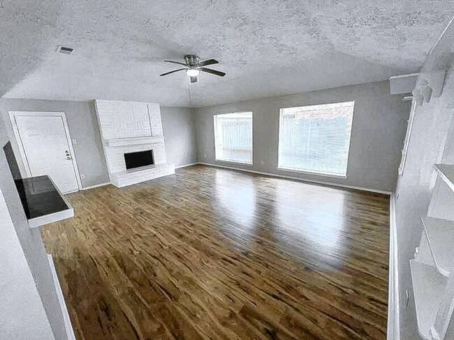 7311 Postwick Ct in Houston, TX - Building Photo - Building Photo