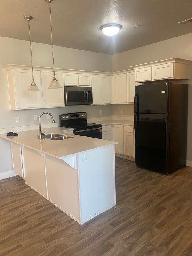 property at 60 W Silver Springs Dr