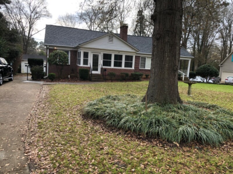 1223 S Belvedere Ave in Gastonia, NC - Building Photo