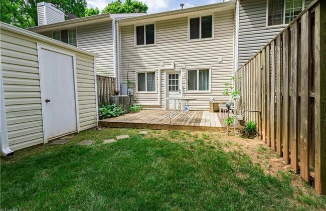 5504 Richland St in Greensboro, NC - Building Photo - Building Photo