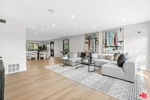 5132 Escobedo Dr in Los Angeles, CA - Building Photo