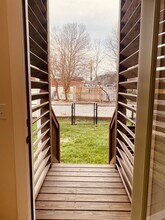 1124 Garfield St, Unit B in Chattanooga, TN - Foto de edificio - Building Photo
