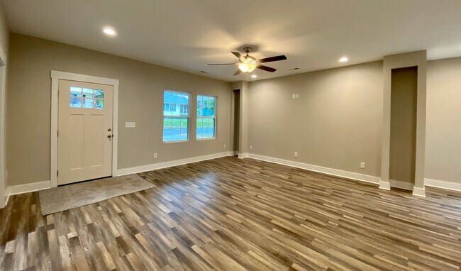 304 S King St in Gastonia, NC - Building Photo - Building Photo
