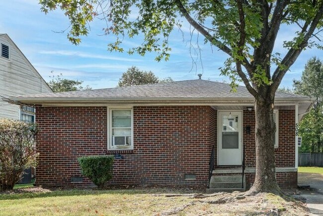 property at 508 Mayflower Dr