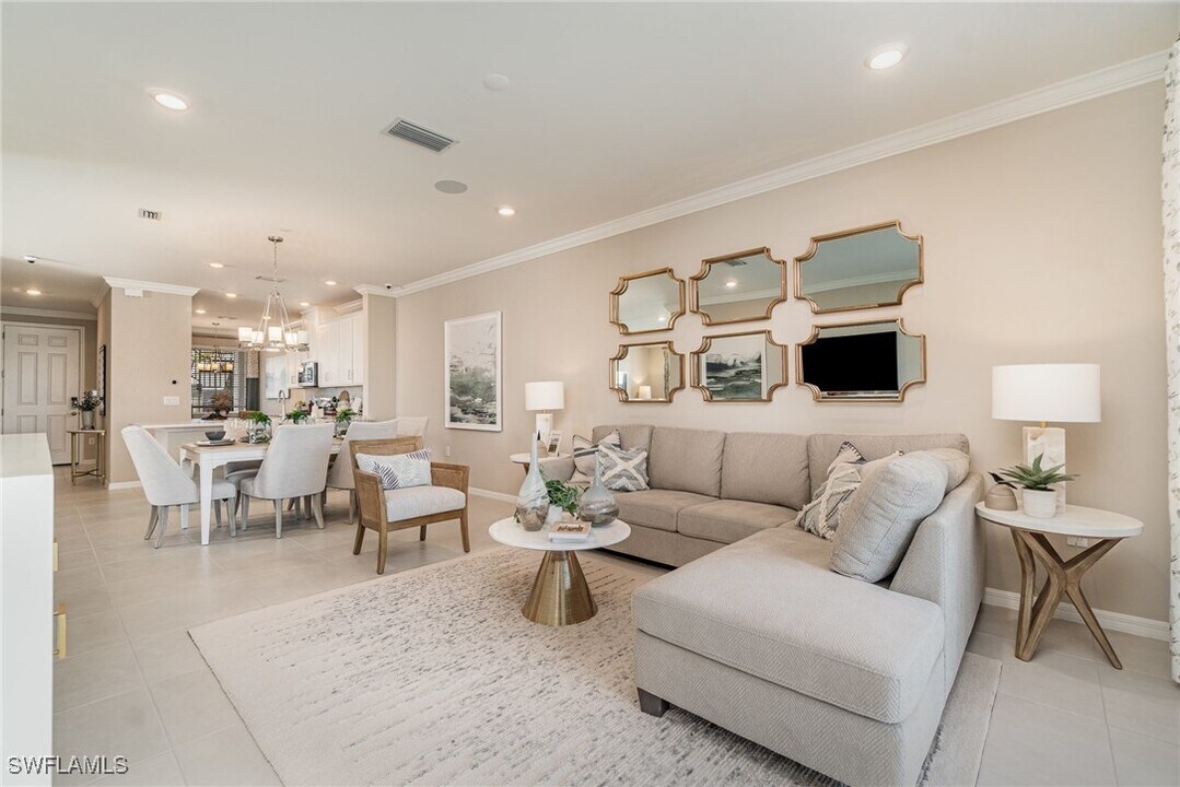 11761 Venetian Lagoon Dr in Ft. Myers, FL - Building Photo