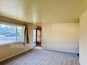9123 Perry St in Westminster, CO - Foto de edificio - Building Photo