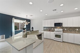 9757 Marcelline Ave in Las Vegas, NV - Building Photo