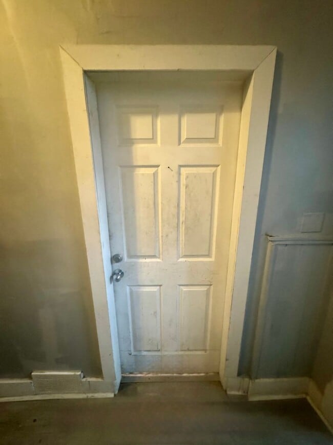 1141 Brabec St in Pittsburgh, PA - Building Photo - Building Photo