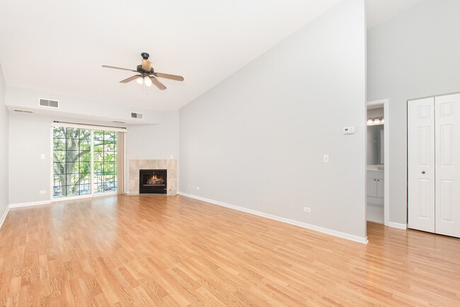 798 N Gary Ave in Carol Stream, IL - Building Photo - Building Photo