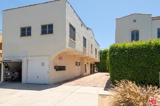 7714 Rosewood Ave in Los Angeles, CA - Building Photo - Building Photo