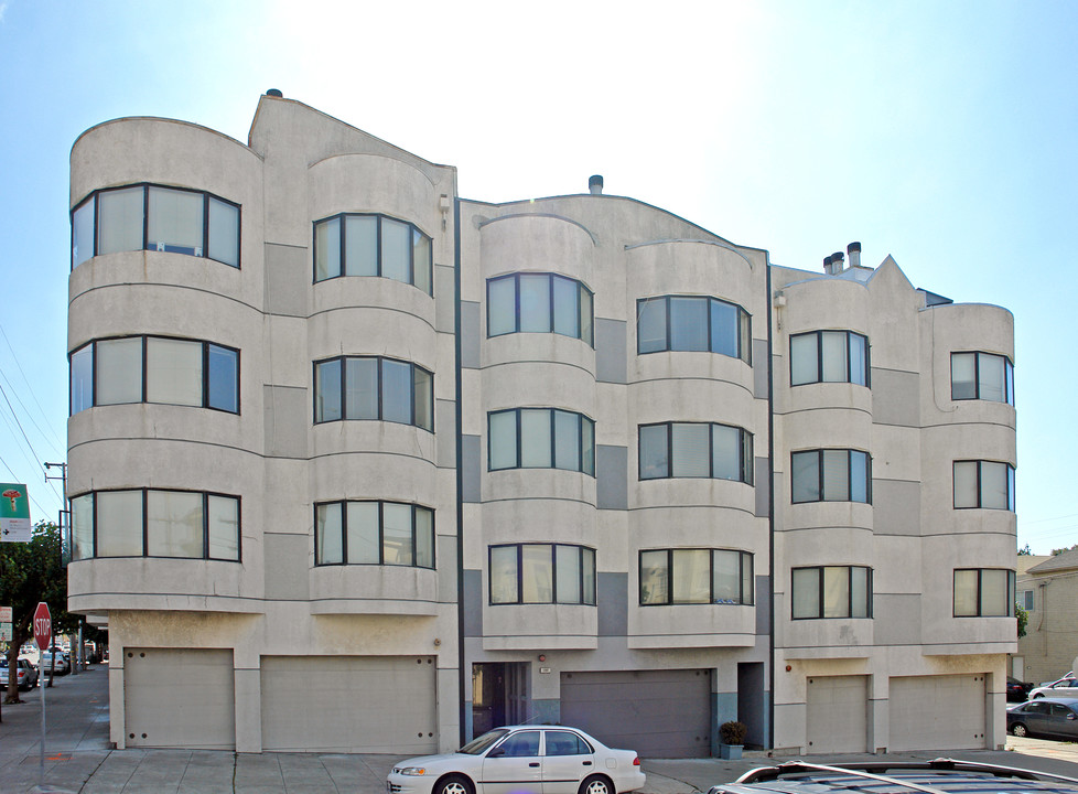 180 3rd Ave in San Francisco, CA - Building Photo