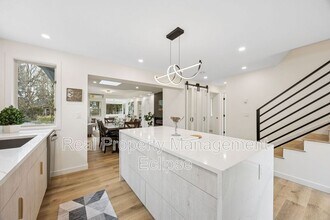 742 N 90th St in Seattle, WA - Building Photo - Building Photo