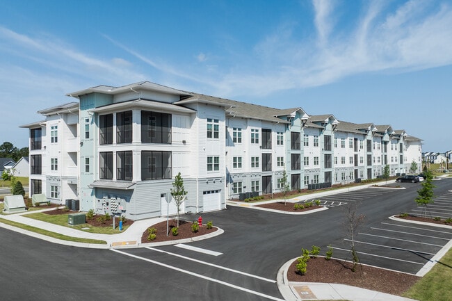 Arcadia at Carolina Forest in Myrtle Beach, SC - Building Photo - Building Photo