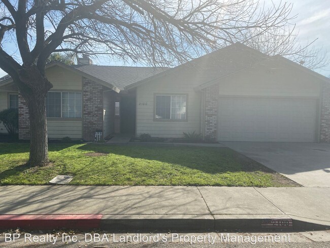 2100 Branding Iron Dr in Turlock, CA - Building Photo - Building Photo