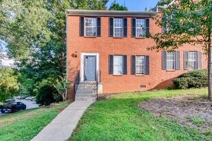 1500 Shiloh Pl in Kennesaw, GA - Building Photo