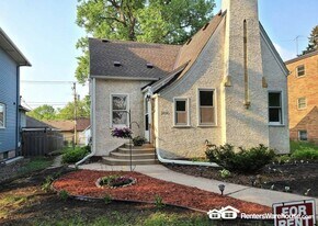 2036 Iglehart Ave in St. Paul, MN - Building Photo