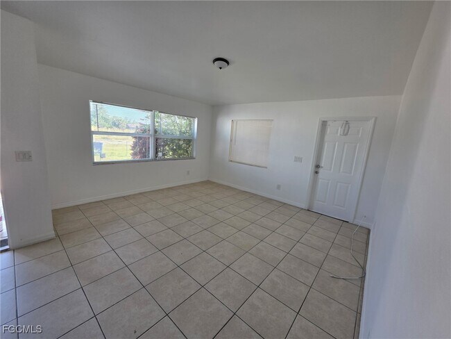 property at 1248 Columbus Blvd