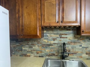 413 NW Madison St in Lake City, FL - Building Photo - Building Photo