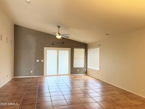 2436 W Oberlin Way in Phoenix, AZ - Building Photo - Building Photo