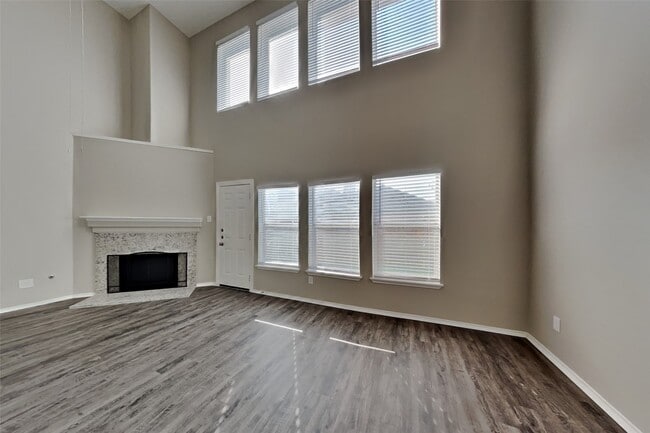 property at 5015 Mossy Bridge Dr