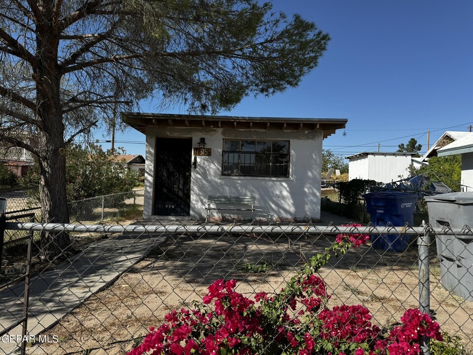 4315 E Missouri Ave in El Paso, TX - Building Photo