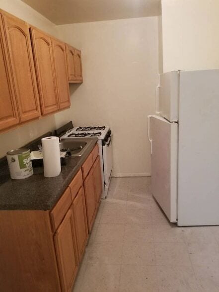 94-30 59th Ave in Queens, NY - Building Photo - Building Photo