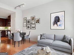 92 W Paces Ferry Rd NW, Unit 9024 in Atlanta, GA - Building Photo - Building Photo