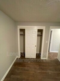 205 6th Ave photo'