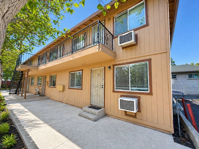 property at 614 Moran St