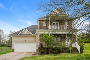 246 Curd Rd in Mount Juliet, TN - Building Photo