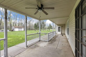 3243 Dixon Rd in Pataskala, OH - Building Photo - Building Photo