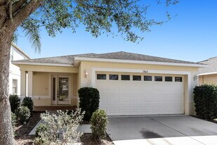 7804 Maroon Peak Dr in Ruskin, FL - Building Photo