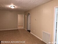 699 Jeb Stuart Dr photo'
