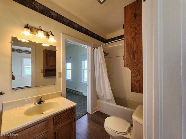 property at 19700 Cadiz Rd