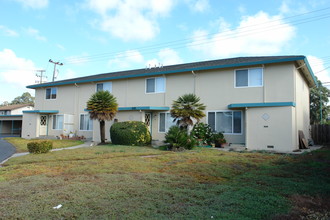 1058 Lupin Dr in Salinas, CA - Building Photo - Building Photo