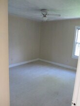 2317 Ratcliffe Ave in Louisville, KY - Building Photo - Building Photo