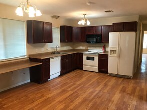 3605 Eagle Pass Rd in Manchaca, TX - Building Photo - Building Photo