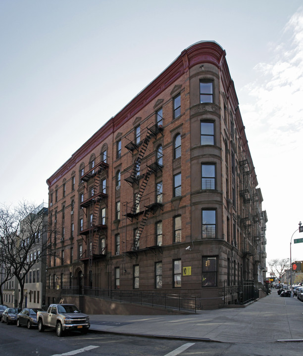 478 W 159th St in New York, NY - Building Photo